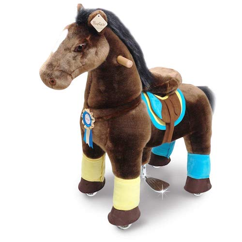 Dieses Spielzeug Pferd zum Reiten von Ponycycle ist eine Neuheit aus dem Jahr 2018. Ein Plüschpferd zum Reiten auf Rollen.